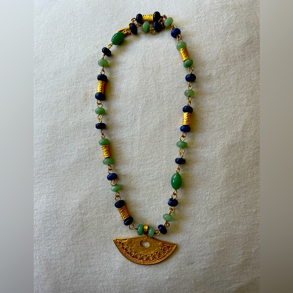 Pre-Colombian good and semi-precious necklace